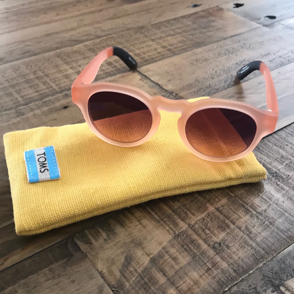 Toms Traveler Bryton Matte Grapefruit